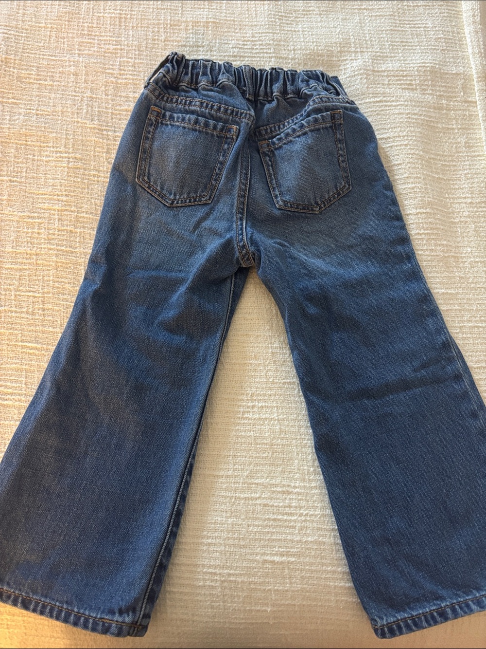 GAP X Disney Dark Blue Denim Wide-Leg Girls' Jeans with Minnie Patch - Picture 2 of 4